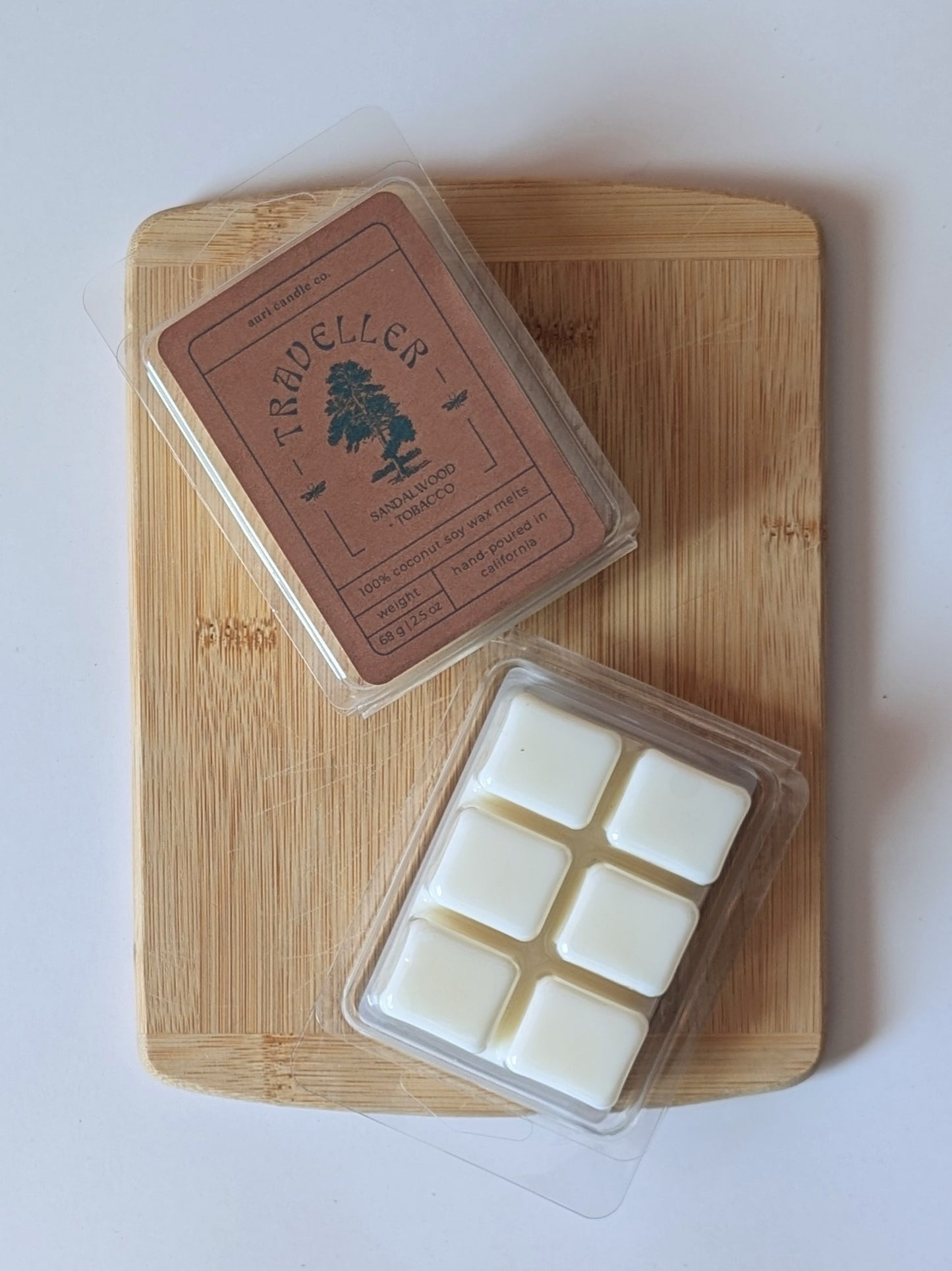 Traveller | Sandalwood + Tobacco